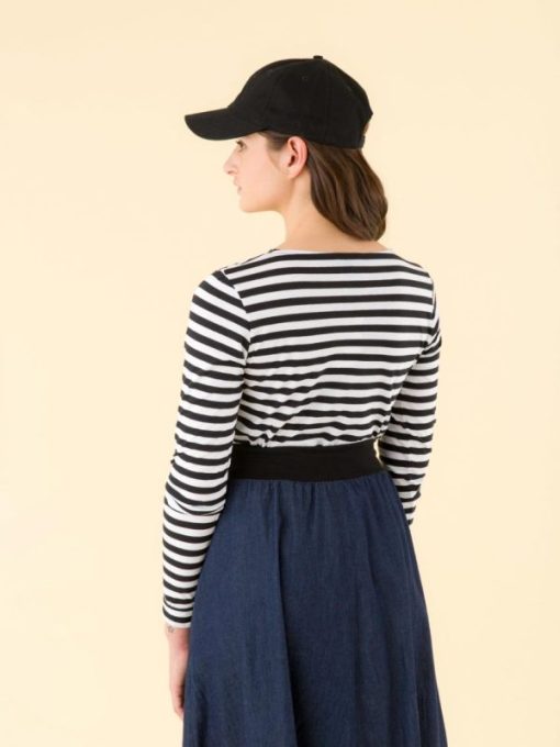 Attireweave.shop5f35b92260 4