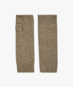 Attireweave.shop8262b28cbe 1