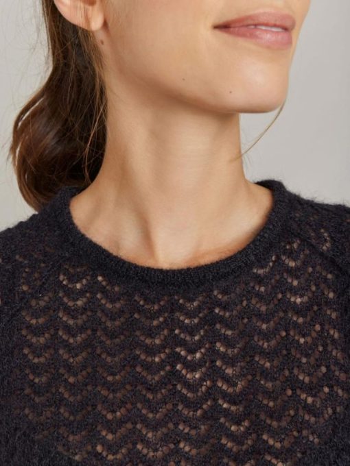 Attireweave.shop8419a96425 5