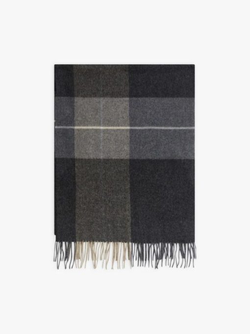 Attireweave.shop9e726199fd 1