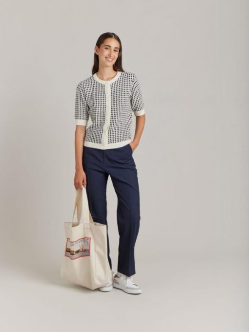 Attireweave.shopd399f33ab9 2