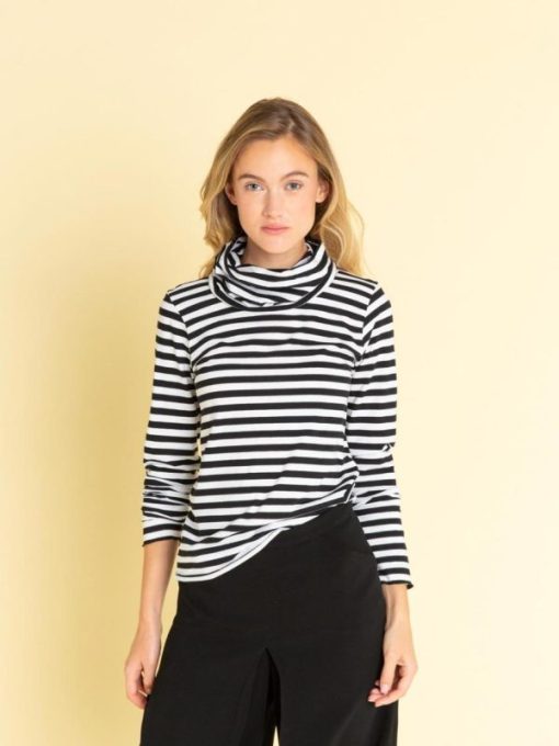 Attireweave.shope60ab9da32 2