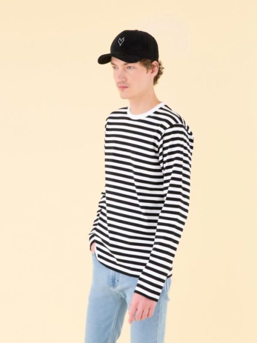Attireweave.shoped1b48bd8b 3